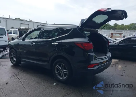 2017 Hyundai Santa Fe Sport 2.4L z USA, uszkodzony, nr VIN 5NMZUDLBXHH012930